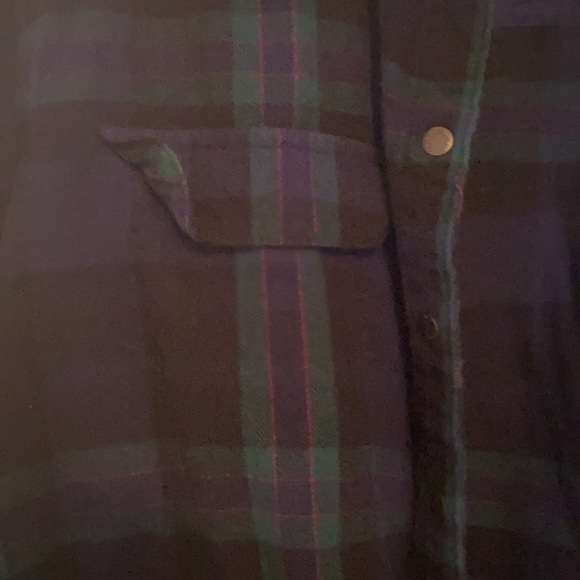 Amisu Flannel - Picture 5 of 9